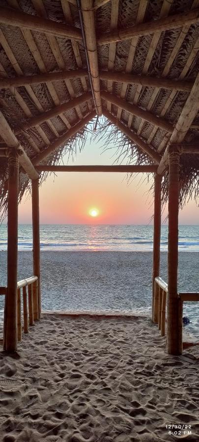 גוקרנה The Meraki Beach Resort מראה חיצוני תמונה